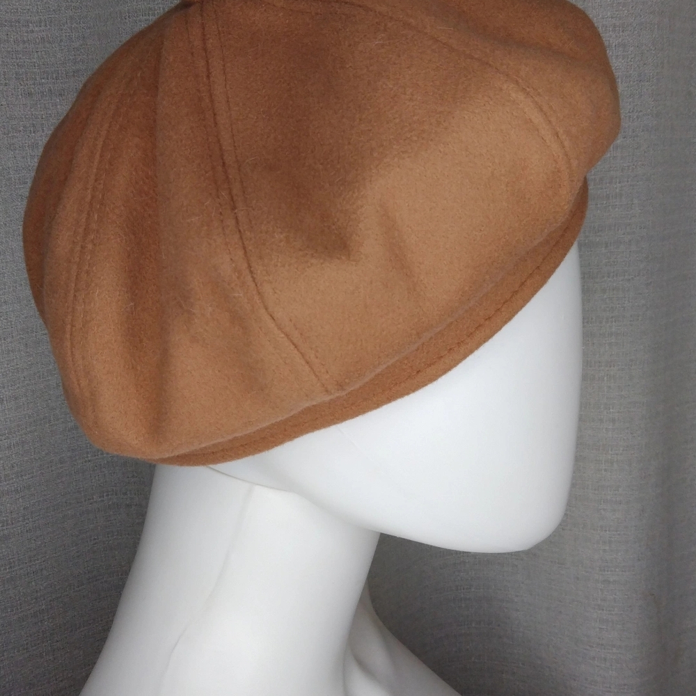 Stylish Tan Beret Hat - Picture 2 of 3